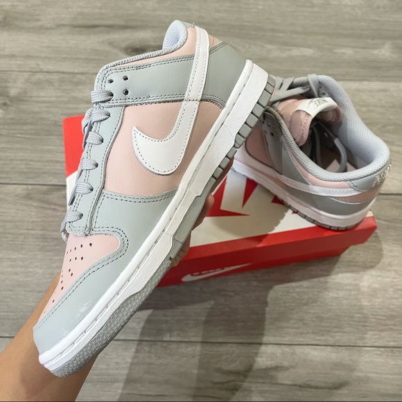 Nike Dunk Low W Pink Oxford - Picture 3 of 9